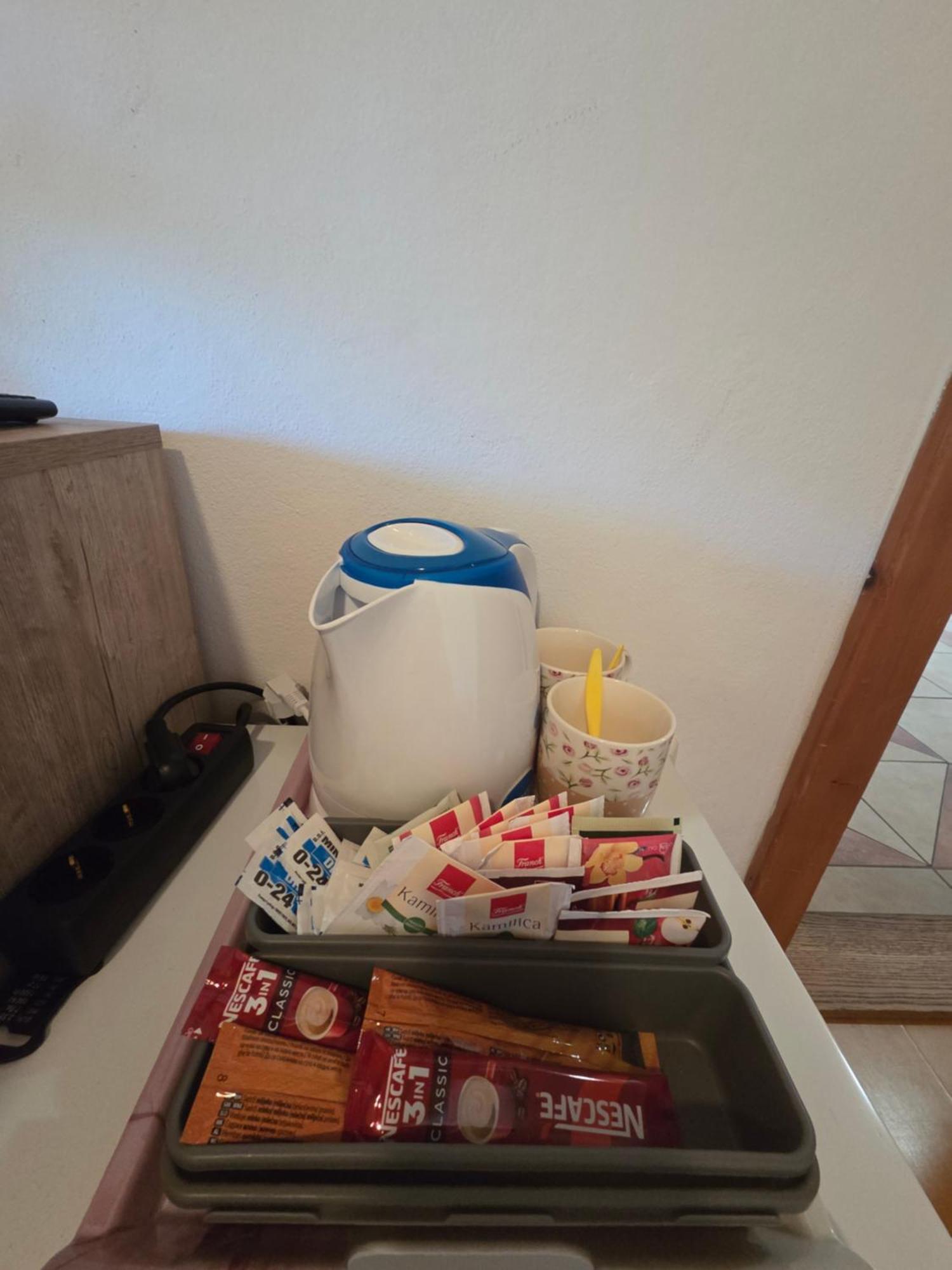 Apartman & Sobe Orhideja 斯莫利亚纳茨 外观 照片