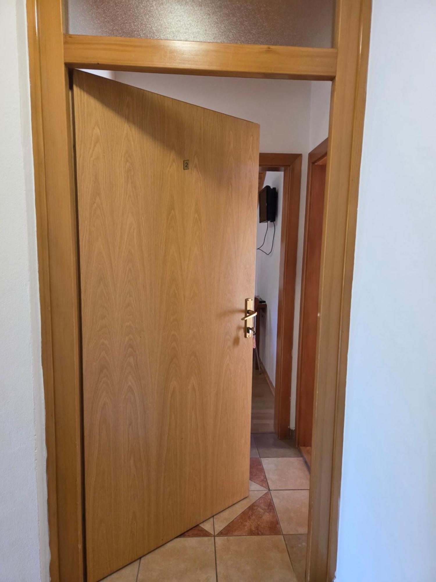 Apartman & Sobe Orhideja 斯莫利亚纳茨 外观 照片