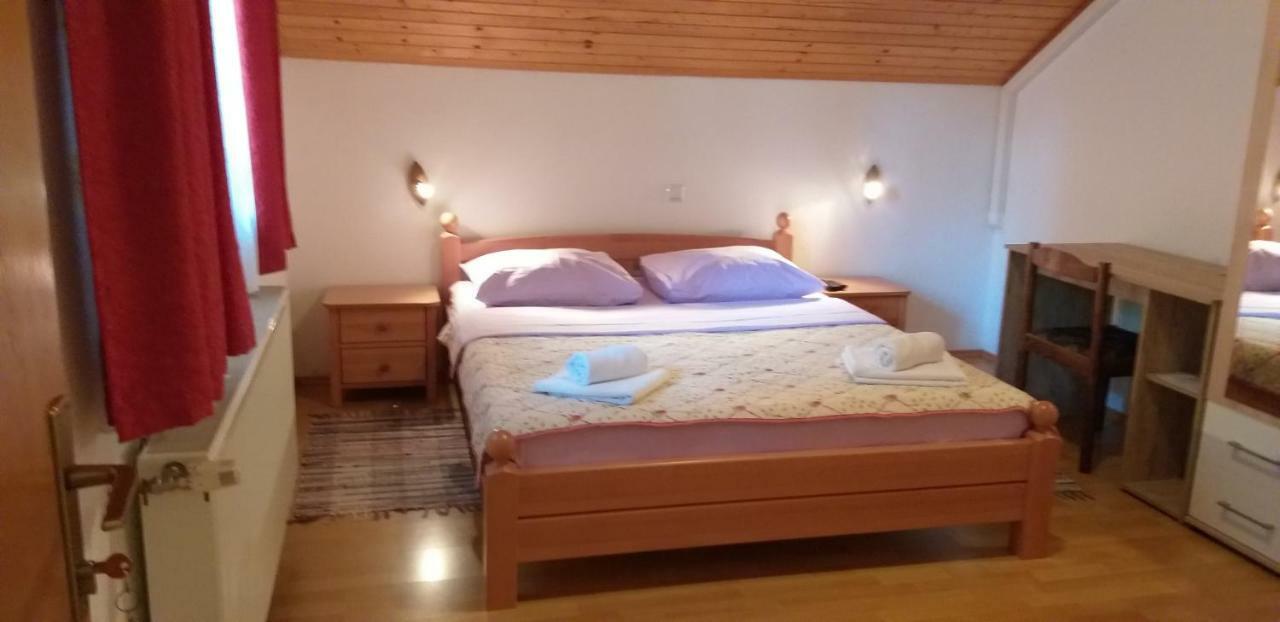 Apartman & Sobe Orhideja 斯莫利亚纳茨 外观 照片